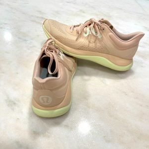 Lululemon Blissfeel women’s running shoes, size 9, excellent condition
